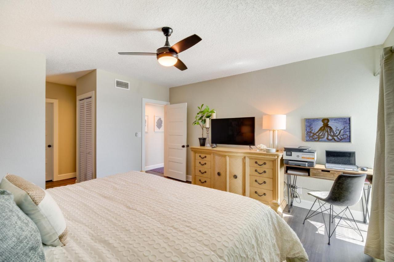 Oceanfront Satellite Beach Condo With Balcony, Views 外观 照片